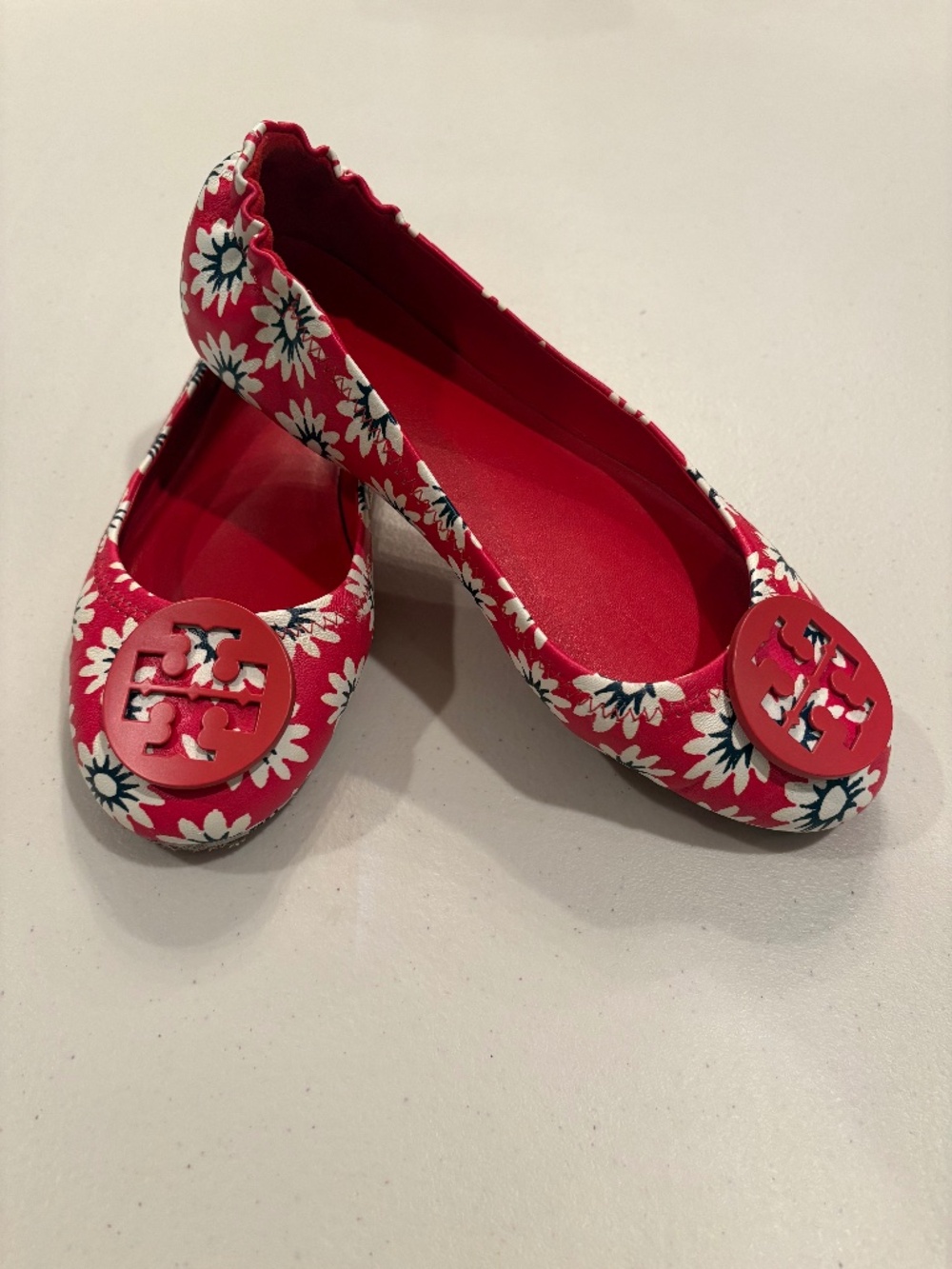Tory Burch nantucket leather minnie travel red floral ballet flats size 7